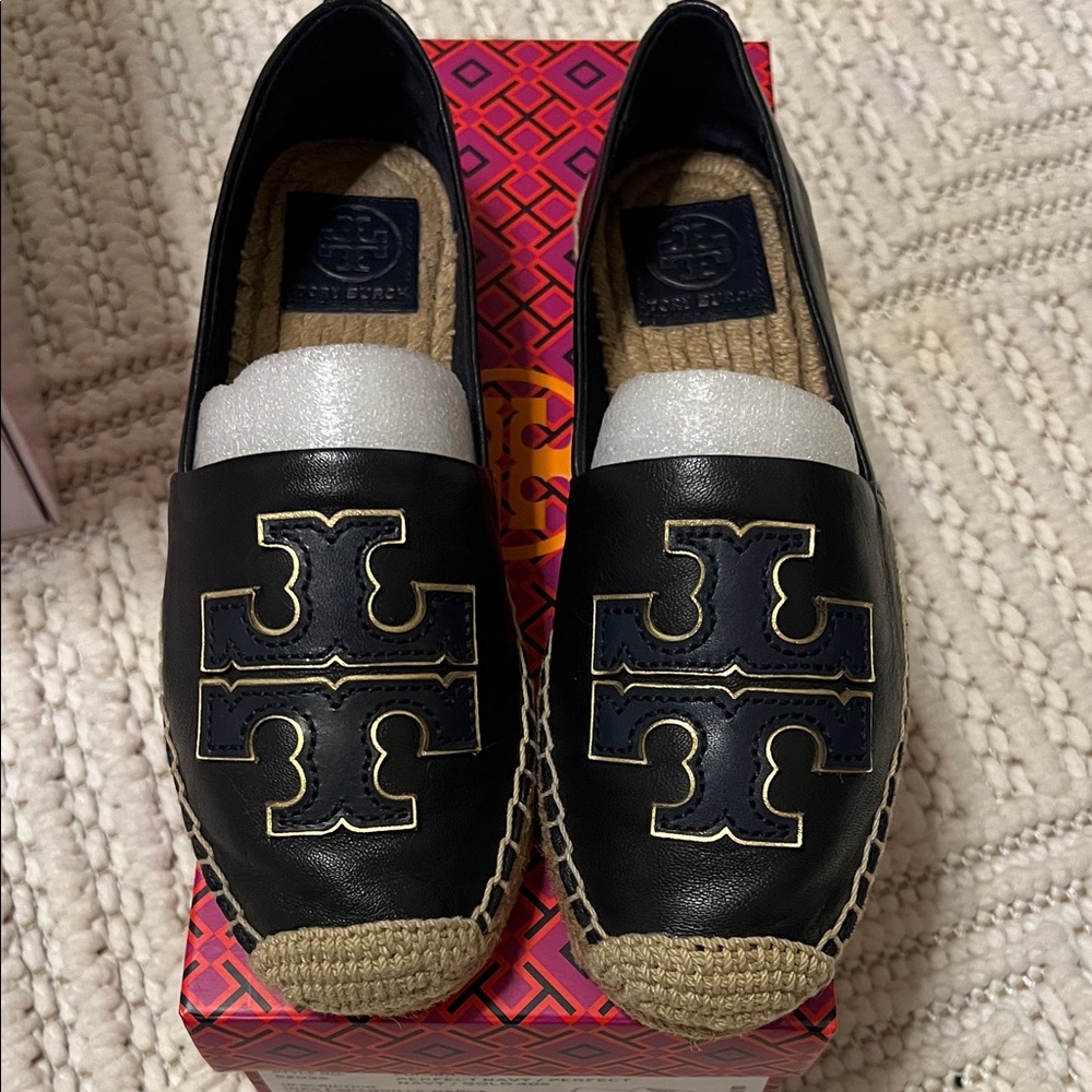Tory Burch Perfect Navy and Gold 405 Espadrilles, size 7